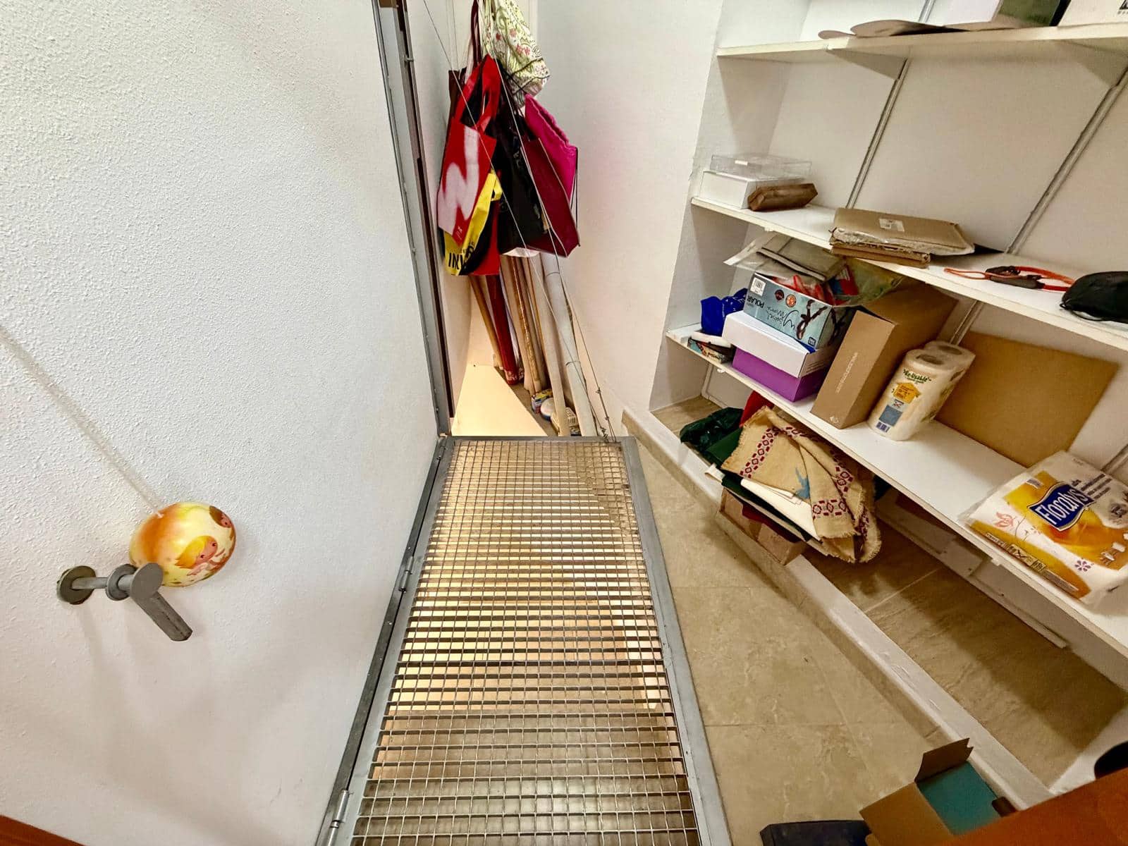 8 Zimmer Villa zu verkaufen in Pedreguer mit Garage - 975.000 € (Ref: 9563958)