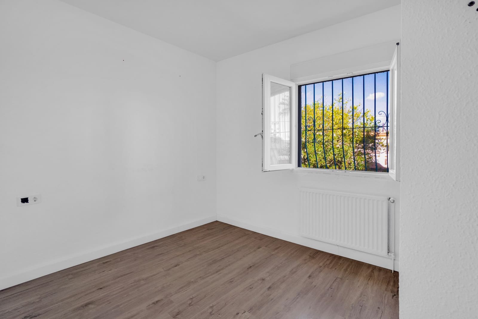 2 chambre Villa/Maison à vendre à Calpe / Calp avec garage - 470 000 € (Ref: 9563960)