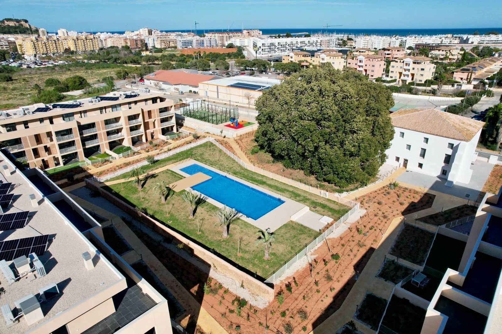 3 bedroom Apartment for sale in Denia with garage - € 549,000 (Ref: 9563961)
