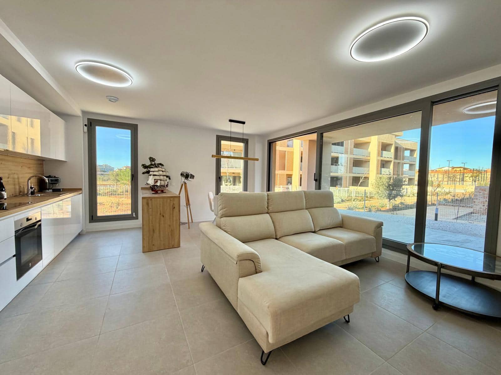 3 bedroom Apartment for sale in Denia with garage - € 549,000 (Ref: 9563961)