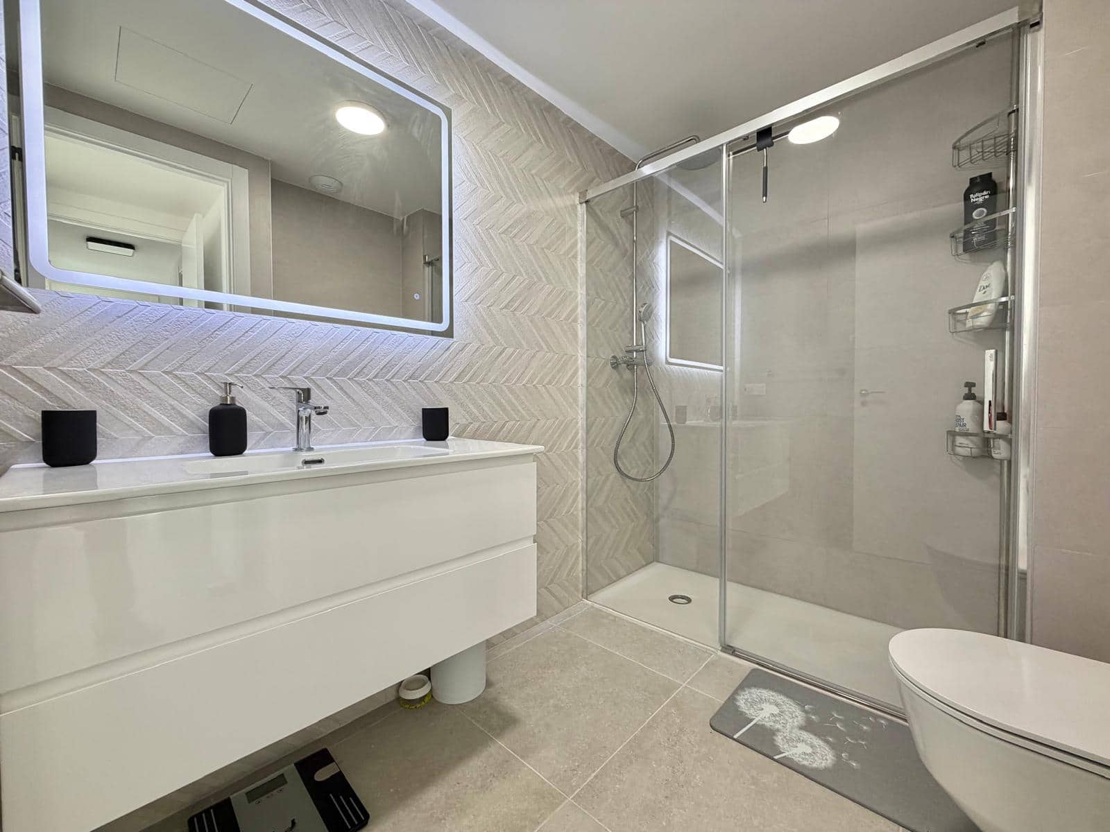 3 bedroom Apartment for sale in Denia with garage - € 549,000 (Ref: 9563961)