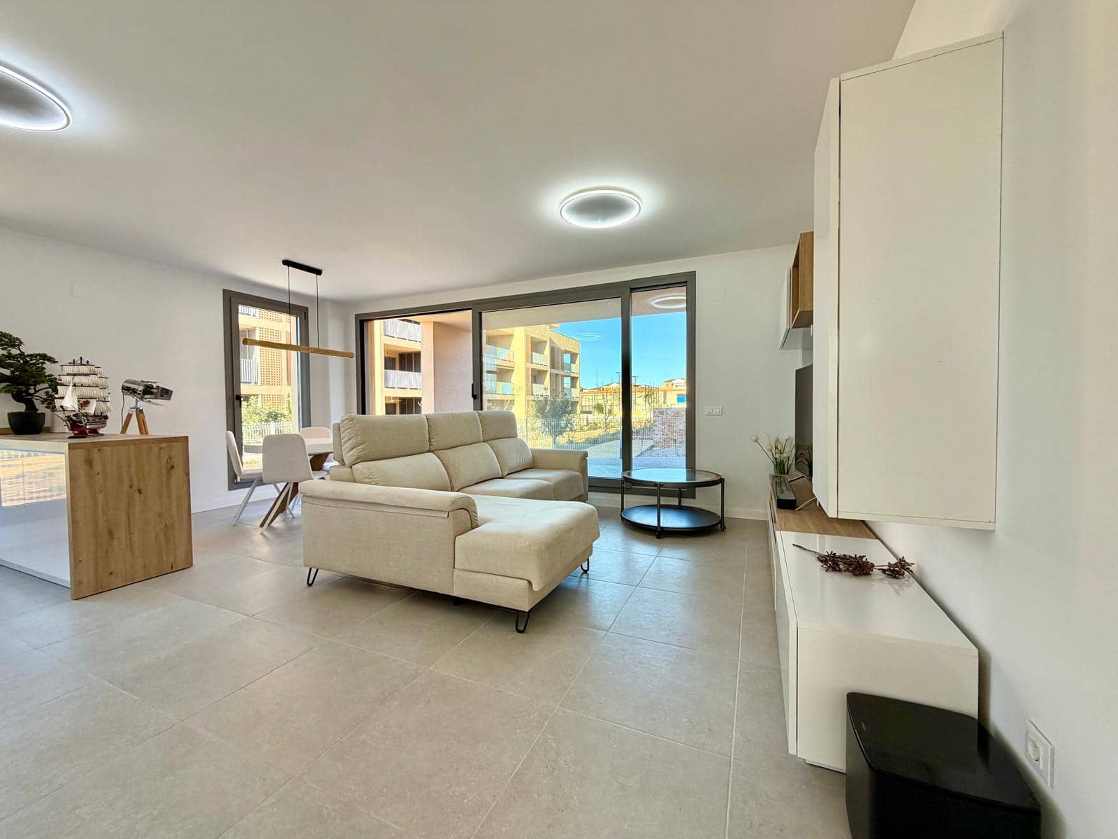 3 bedroom Apartment for sale in Denia with garage - € 549,000 (Ref: 9563961)