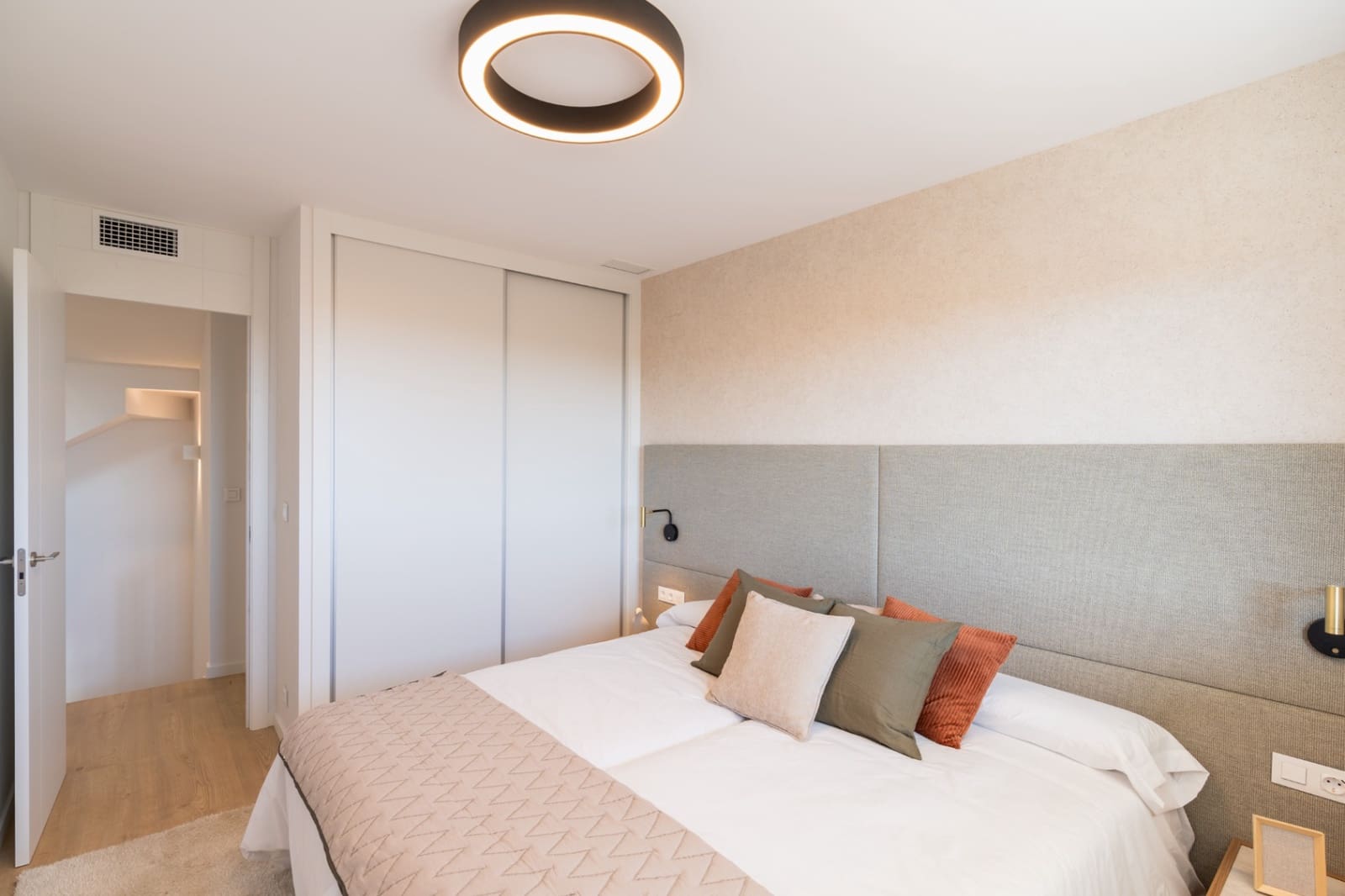 4 soverom Hus til salgs i La Nucia med garasje - € 487 000 (Ref: 9563966)