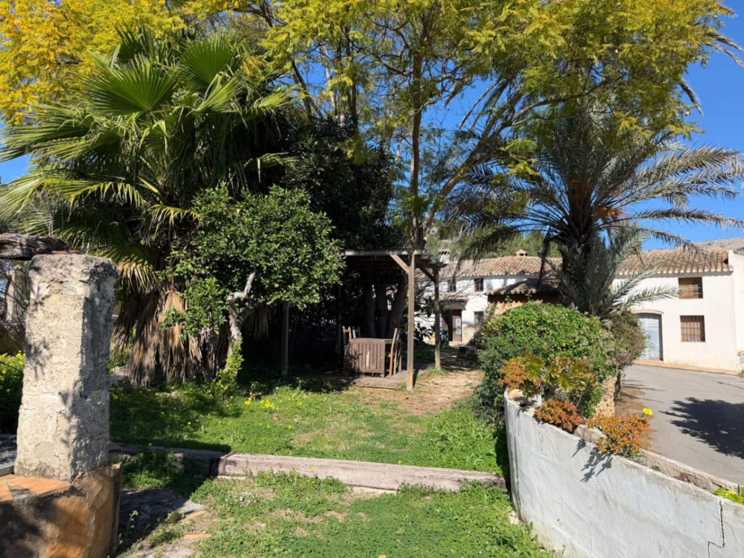 2 bedroom Villa for rent in Denia - € 1,400 (Ref: 9598655)