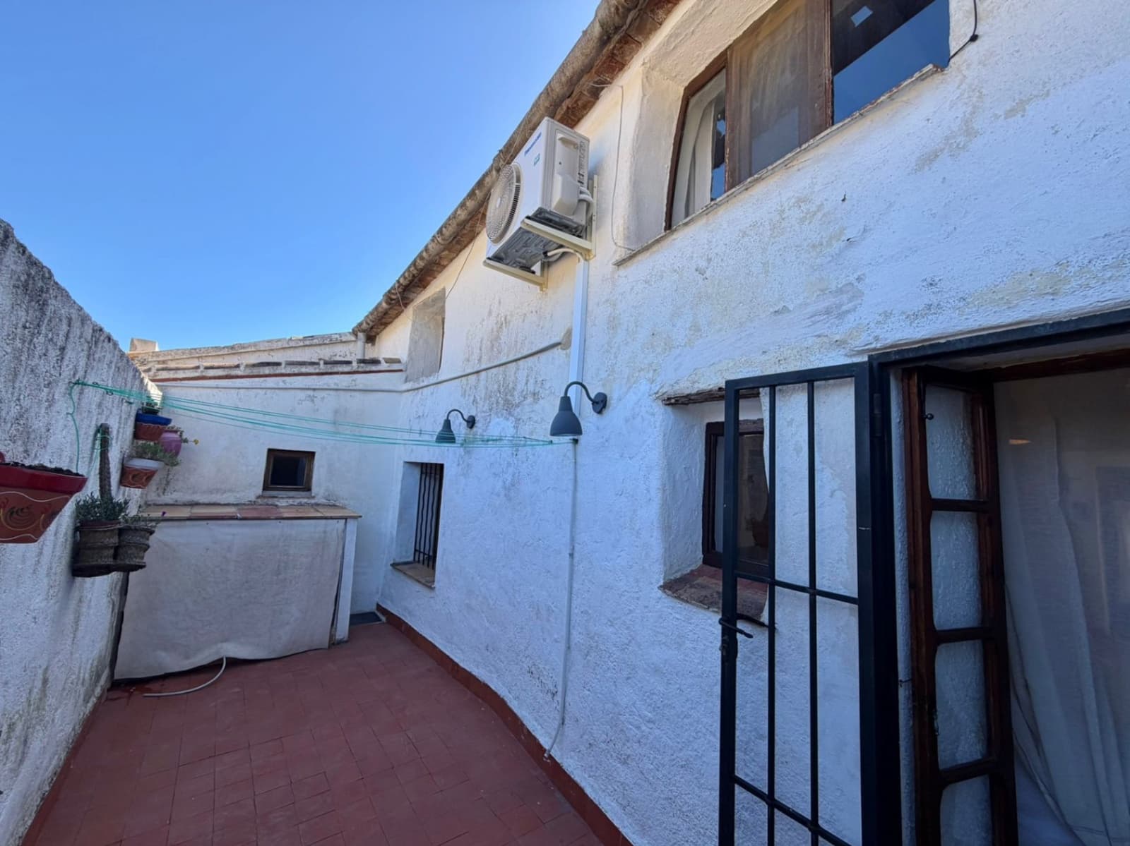 2 bedroom Villa for rent in Denia - € 1,400 (Ref: 9598655)