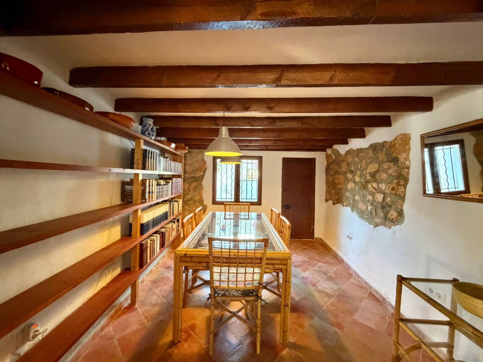 2 bedroom Villa for rent in Denia - € 1,400 (Ref: 9598655)