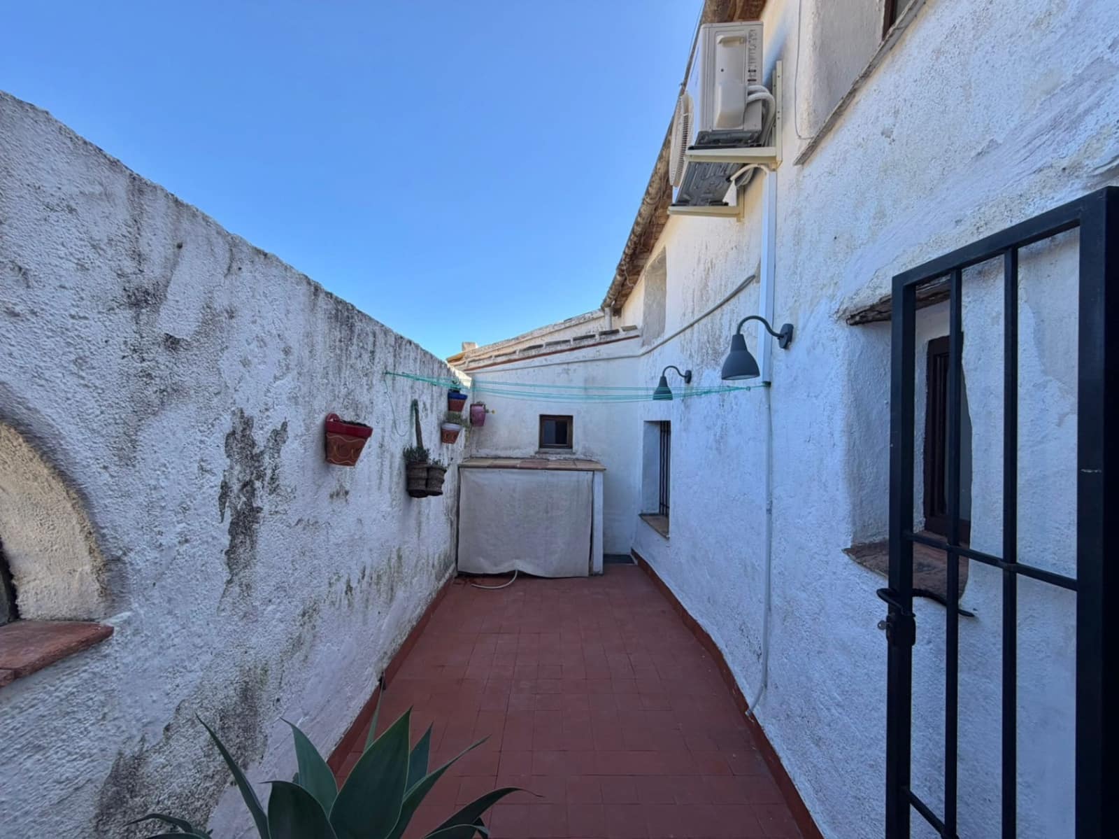 2 bedroom Villa for rent in Denia - € 1,400 (Ref: 9598655)