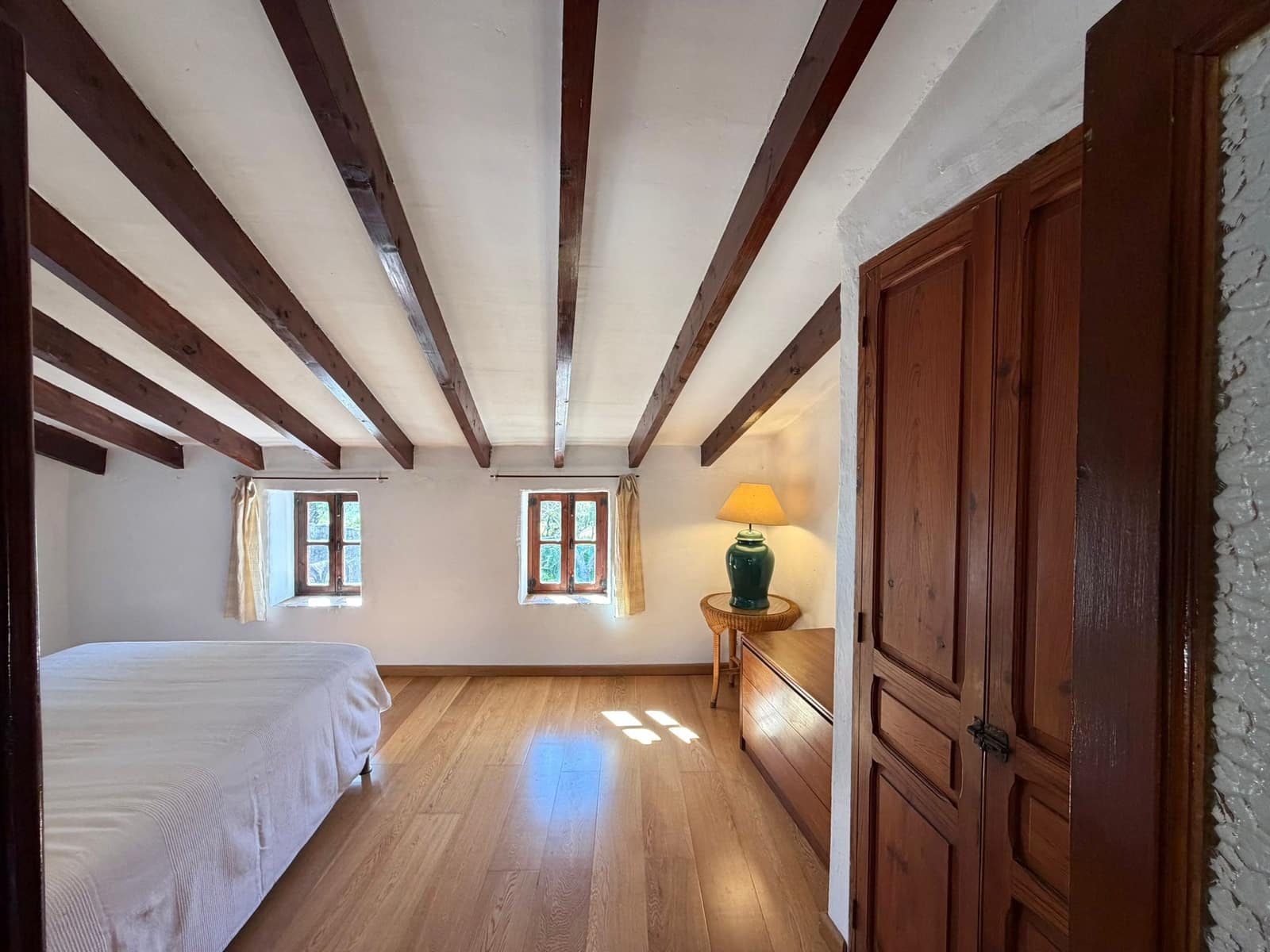 2 bedroom Villa for rent in Denia - € 1,400 (Ref: 9598655)