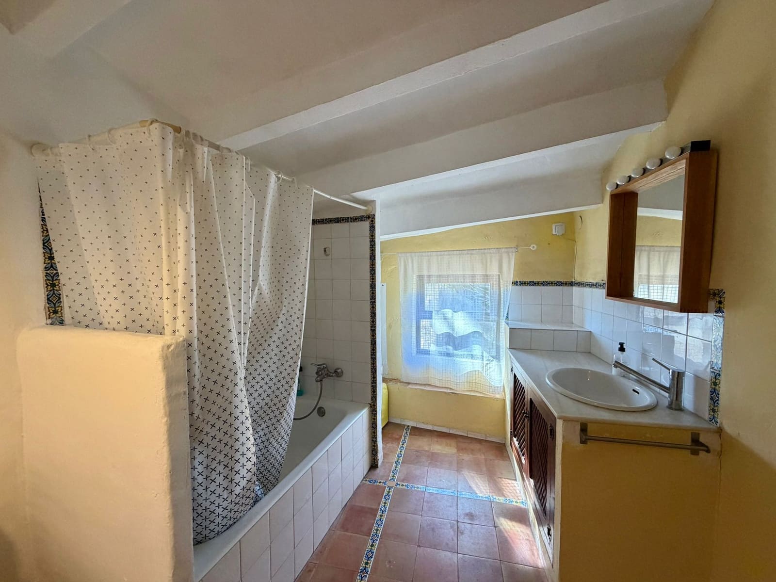 2 bedroom Villa for rent in Denia - € 1,400 (Ref: 9598655)