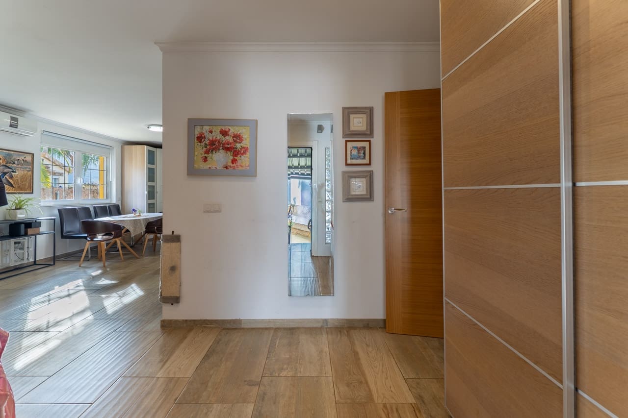 4 quarto Moradia para venda em Denia com garagem - 659 000 € (Ref: 9665395)