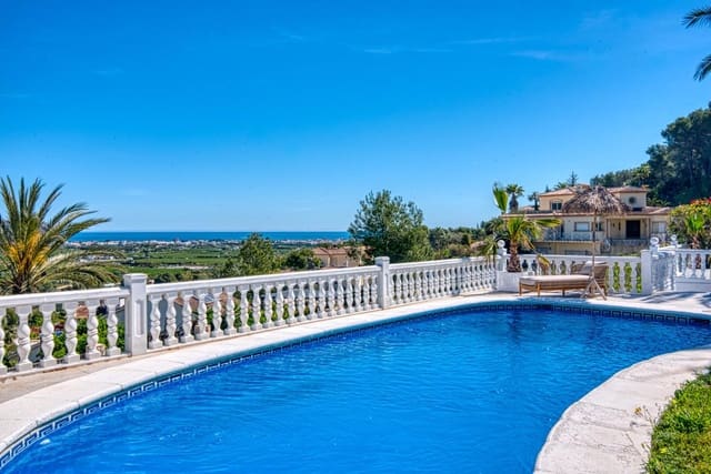 3 soveværelse Villa til salg i Partides comunes - Adsubia, Javea / Xàbia med swimmingpool garage - € 995.000 (Ref: 9826872)