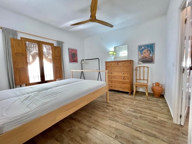 3 slaapkamer Villa te koop in Centro ciudad, Javea / Xàbia - € 320.000 (Ref: 9826885)