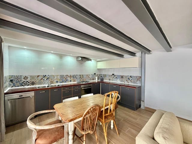 3 slaapkamer Villa te koop in Centro ciudad, Javea / Xàbia - € 320.000 (Ref: 9826885)