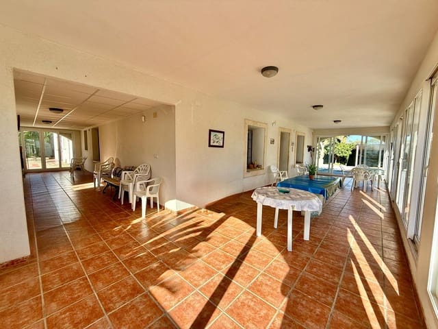 6 quarto Quinta/Casa Rural para venda em Dénia com garagem - 950 000 € (Ref: 9826898)