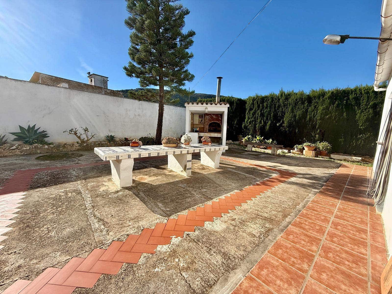 6 quarto Quinta/Casa Rural para venda em Denia com garagem - 950 000 € (Ref: 9826898)