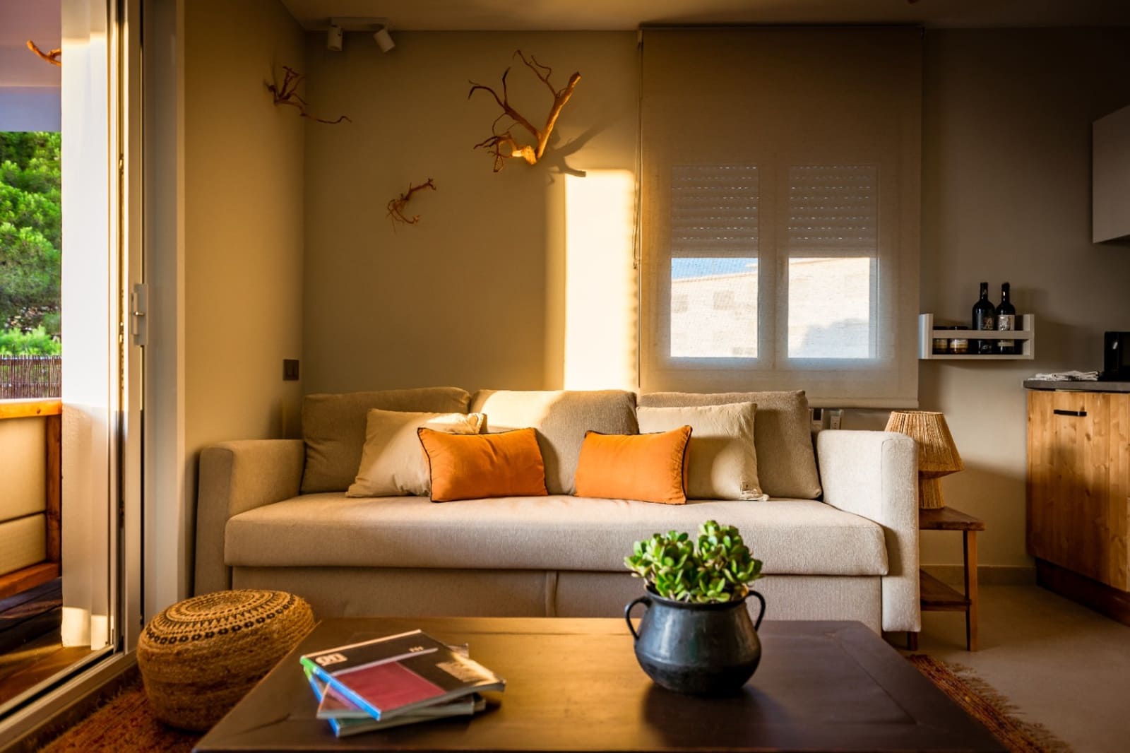 2 bedroom Apartment for sale in Arenal - € 430,000 (Ref: 9854870)