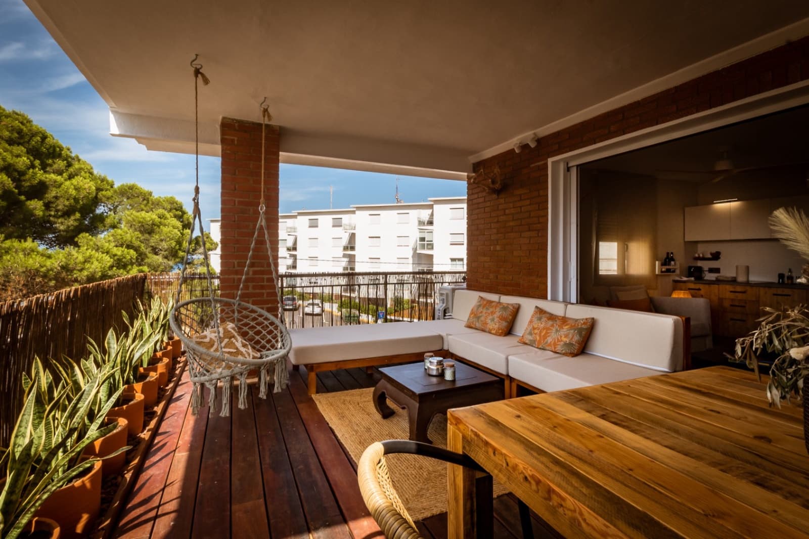 2 bedroom Apartment for sale in Arenal - € 430,000 (Ref: 9854870)