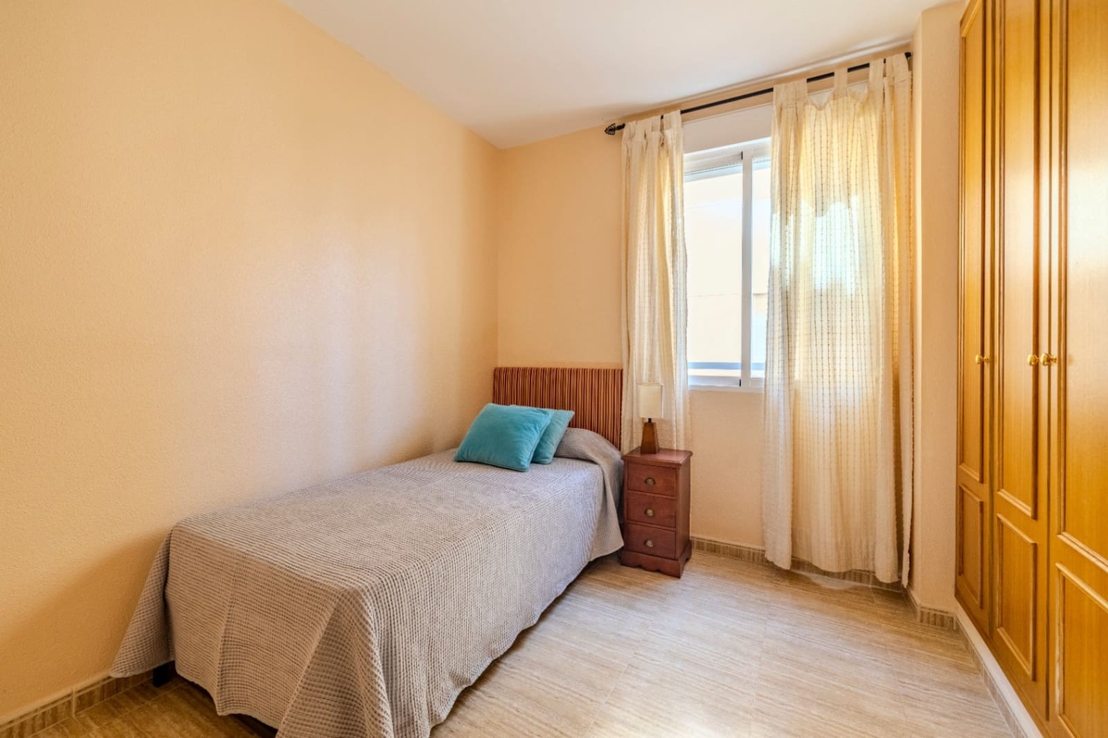 3 bedroom Apartment for sale in Arenal with garage - € 479,950 (Ref: 9854872)