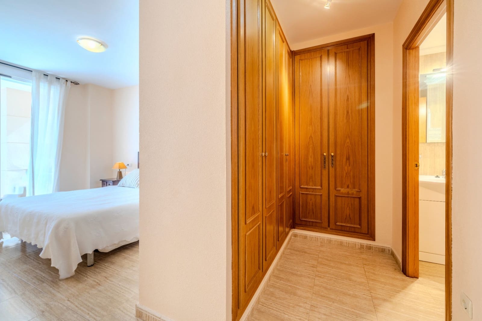 3 bedroom Apartment for sale in Arenal with garage - € 479,950 (Ref: 9854872)