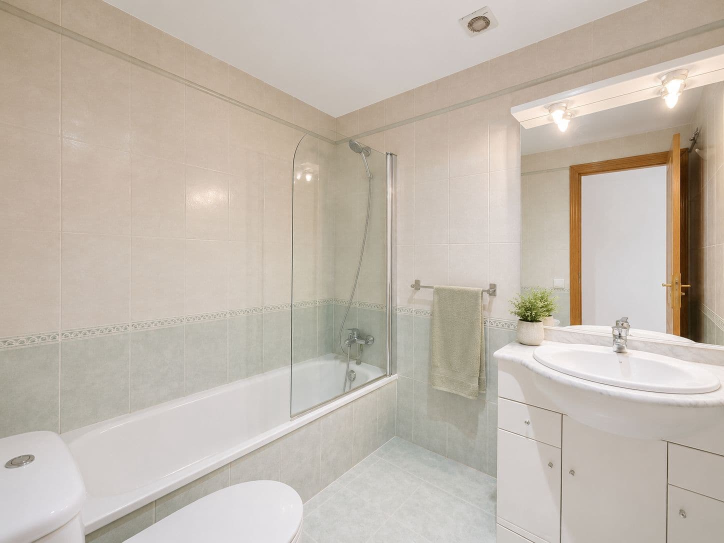 3 soverom Leilighet til salgs i Javea / Xabia med svømmebasseng garasje - € 299 000 (Ref: 9854873)