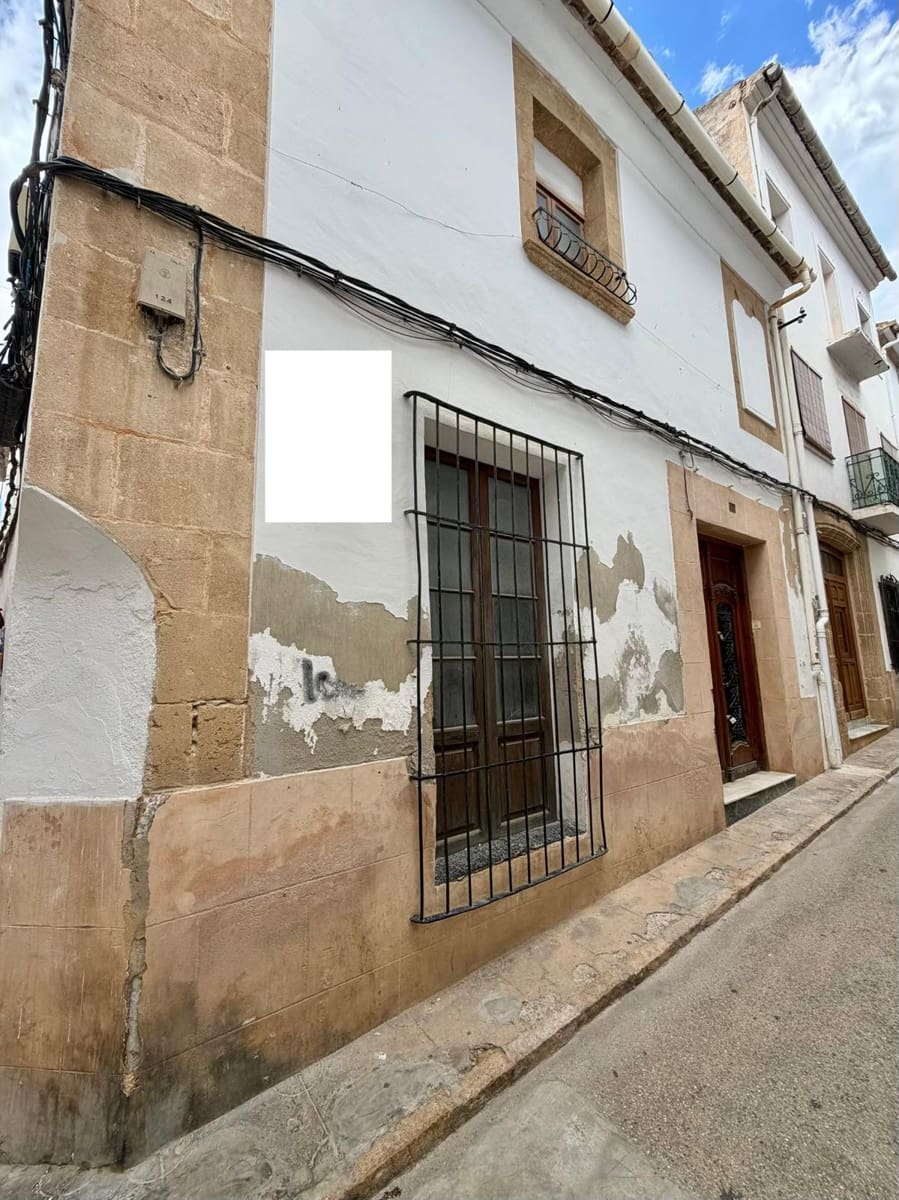 5 soverom Hus til salgs i Javea / Xabia - € 270 000 (Ref: 9854876)