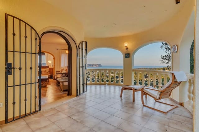 3 soverom Villa til salgs i La Granadella  - Costa Nova, Javea / Xàbia med garasje - € 1 095 000 (Ref: 9854878)