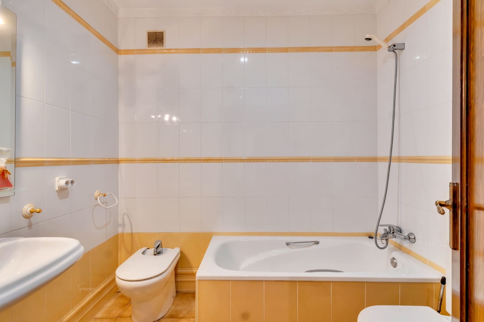 3 soverom Villa til salgs i Javea / Xabia med garasje - € 1 095 000 (Ref: 9854878)
