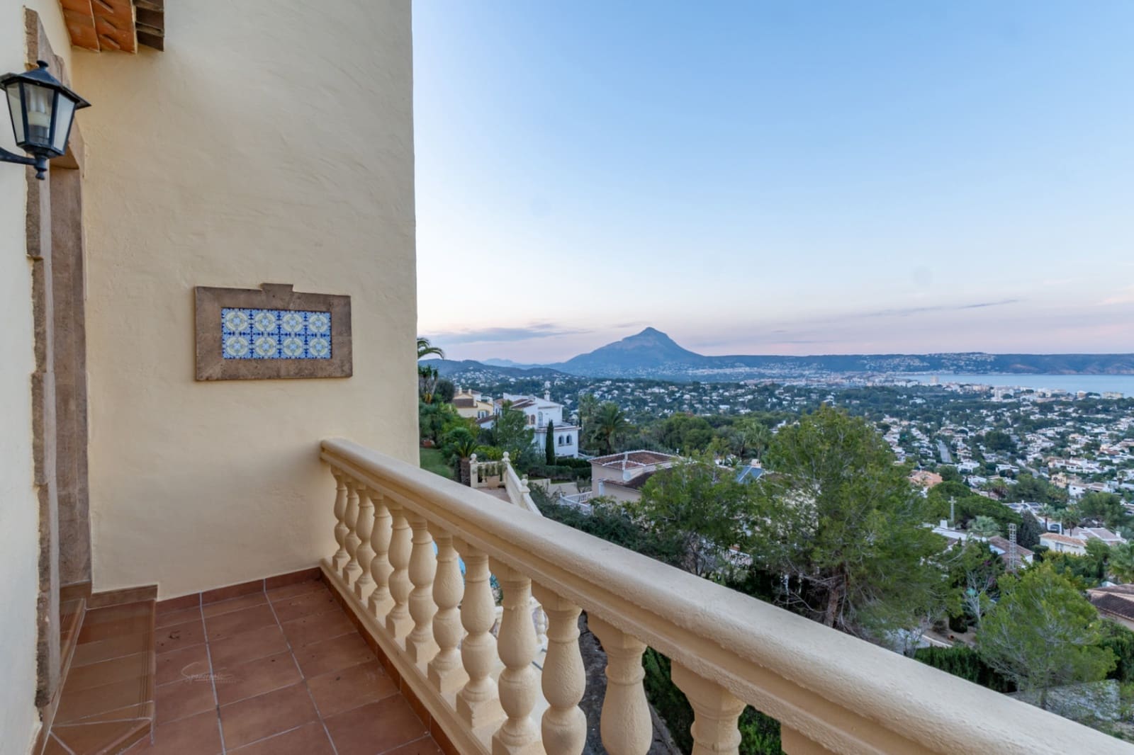 3 soverom Villa til salgs i Javea / Xabia med garasje - € 1 095 000 (Ref: 9854878)