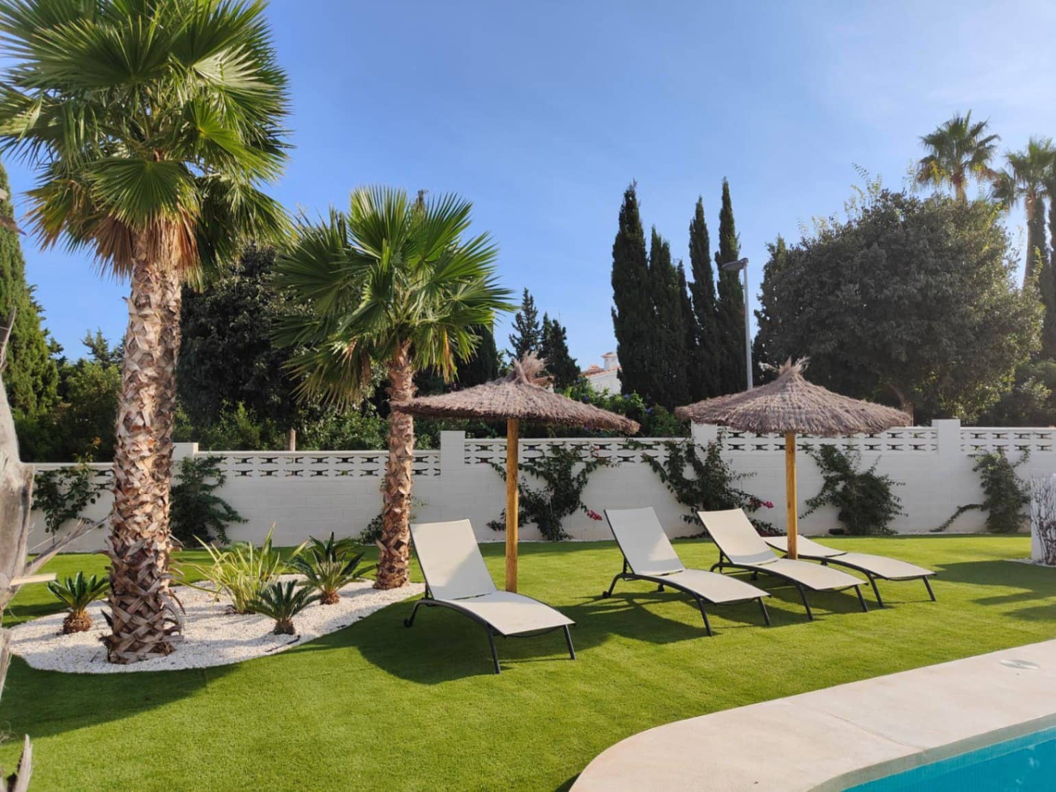 2 bedroom Apartment for sale in Denia with garage - € 381,150 (Ref: 9854885)