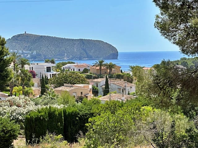Terrain à Bâtir à vendre à Moraira, Teulada-Moraira - 1 725 000 € (Ref: 10106567)