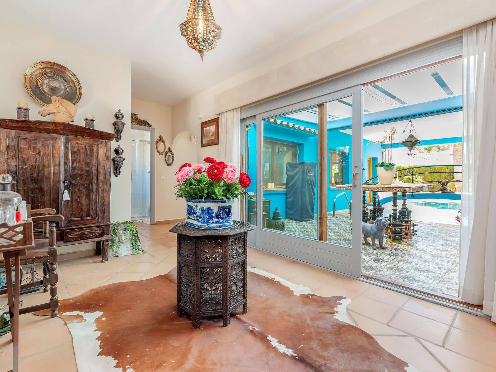 4 bedroom Villa for sale in Moraira with pool garage - € 1,090,000 (Ref: 10136465)
