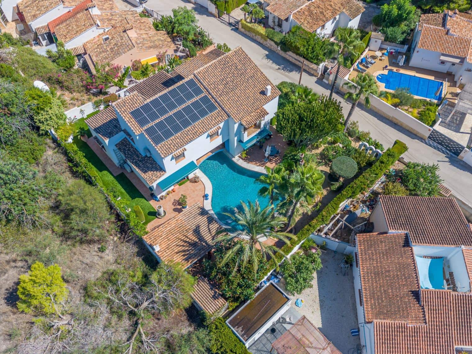 4 bedroom Villa for sale in Moraira with pool garage - € 1,090,000 (Ref: 10136465)