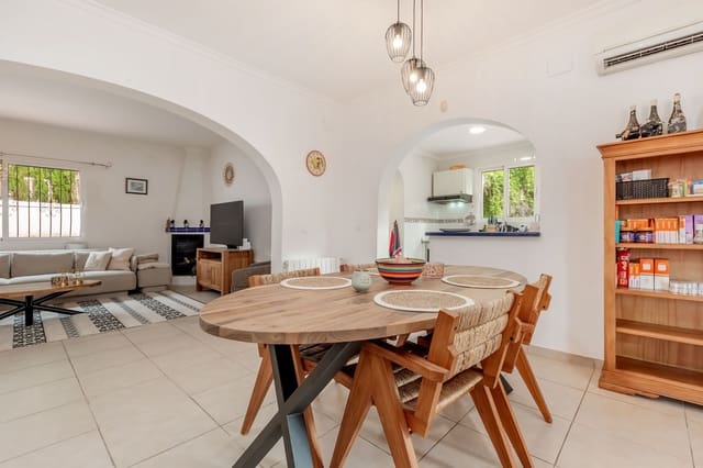 4 chambre Villa/Maison à vendre à Benissa avec piscine garage - 575 000 € (Ref: 10169061)