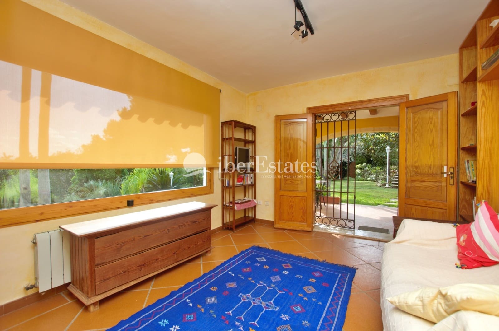 4 soveværelse Villa til leje i Javea / Xabia med swimmingpool garage - € 2.950 (Ref: 6406598)