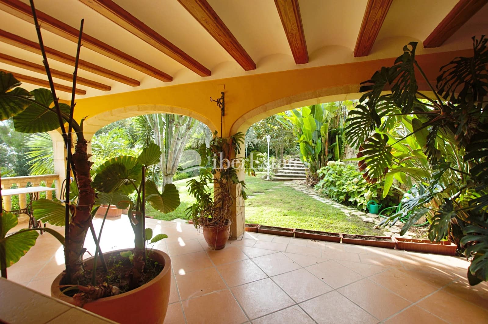 4 soveværelse Villa til leje i Javea / Xabia med swimmingpool garage - € 2.950 (Ref: 6406598)