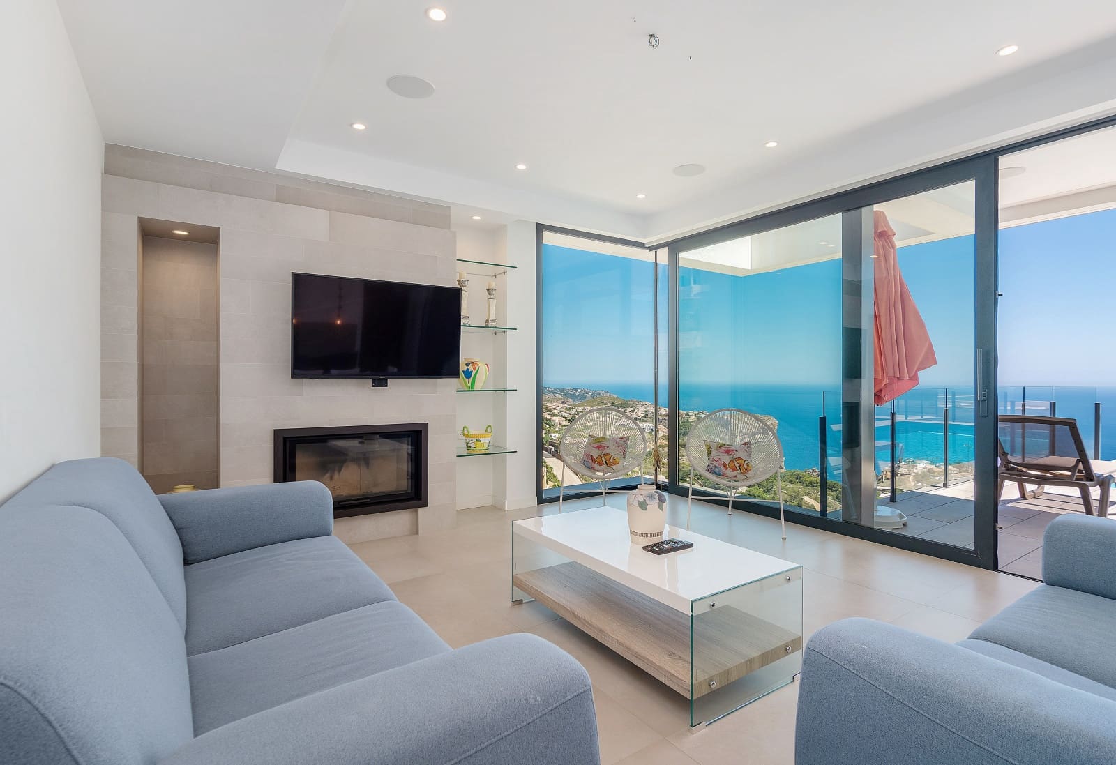 3 sovrum Villa till salu i Cumbre del Sol med pool garage - 1 080 000 € (Ref: 6970084)