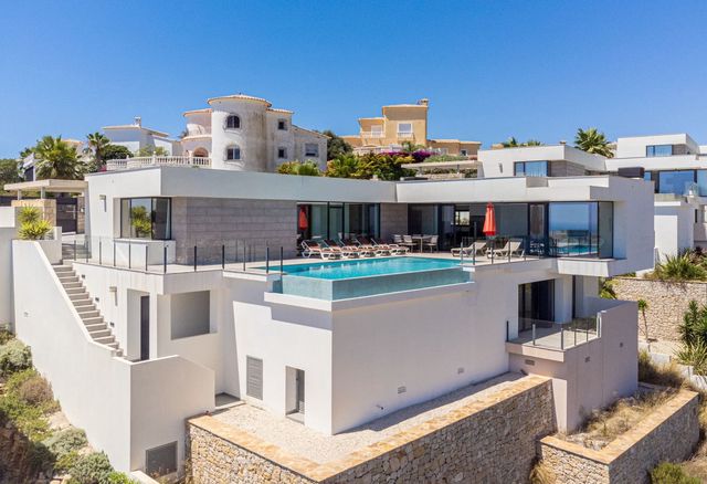 3 sovrum Villa till salu i Cumbre del Sol, Benitachell / Benitatxell med pool garage - 1 080 000 € (Ref: 6970084)
