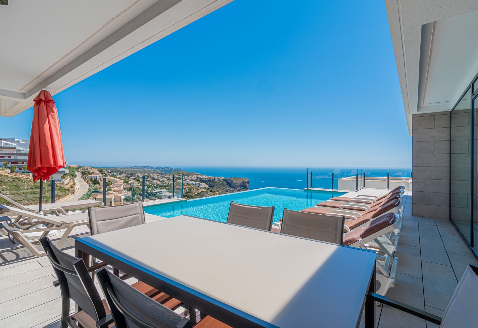 3 sovrum Villa till salu i Cumbre del Sol med pool garage - 1 080 000 € (Ref: 6970084)