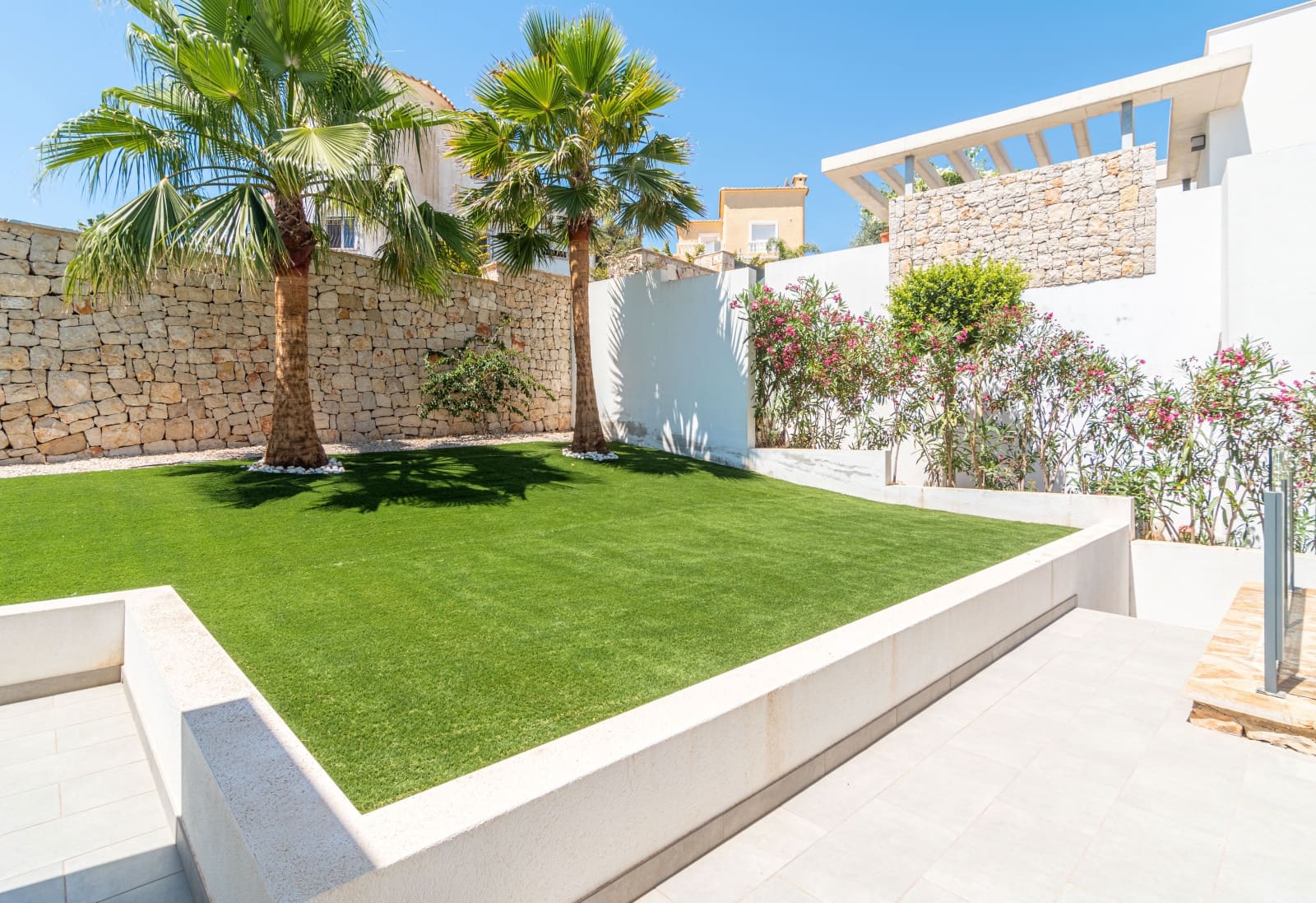 3 sovrum Villa till salu i Cumbre del Sol med pool garage - 1 080 000 € (Ref: 6970084)
