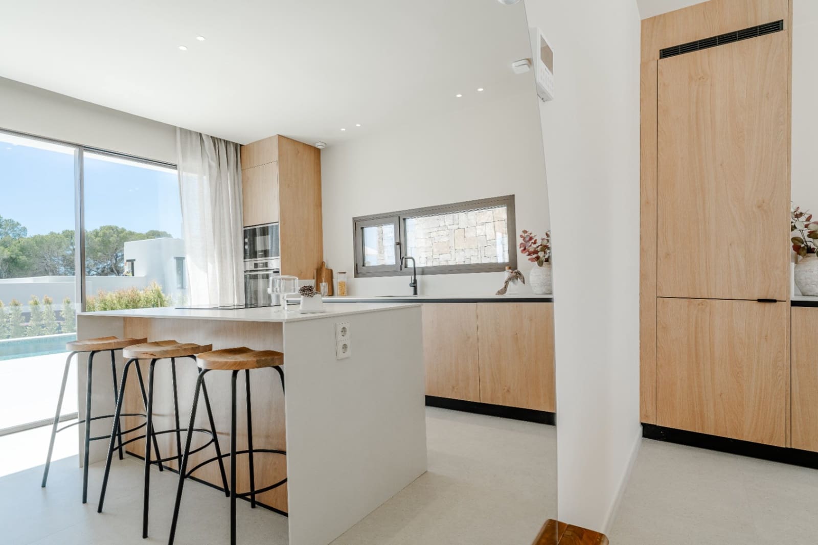 3 bedroom Villa for sale in Moraira with garage - € 1,690,000 (Ref: 8448838)