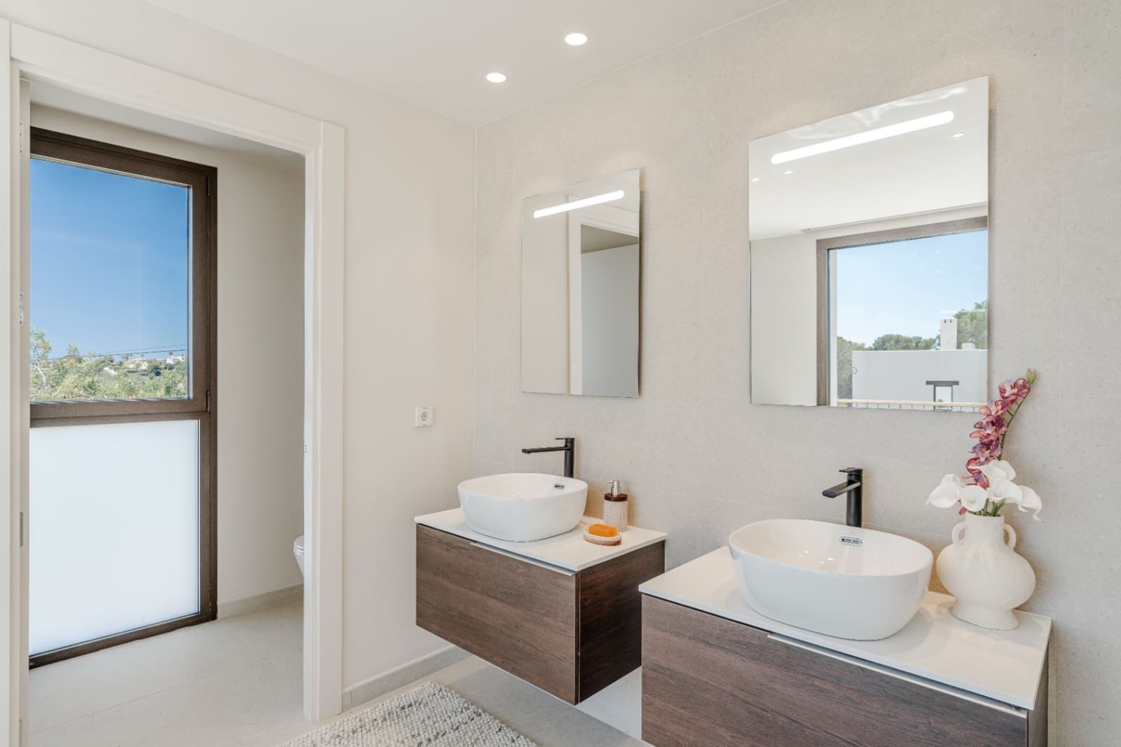 3 bedroom Villa for sale in Moraira with garage - € 1,690,000 (Ref: 8448838)