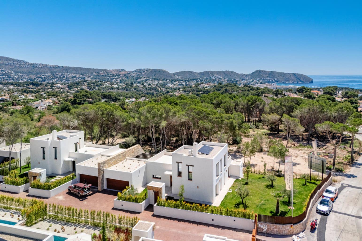 3 bedroom Villa for sale in Moraira with garage - € 1,690,000 (Ref: 8448838)