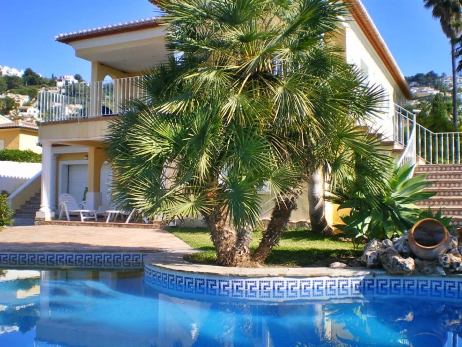 4 bedroom Villa for sale in Moraira with pool garage - € 965,000 (Ref: 8492937)
