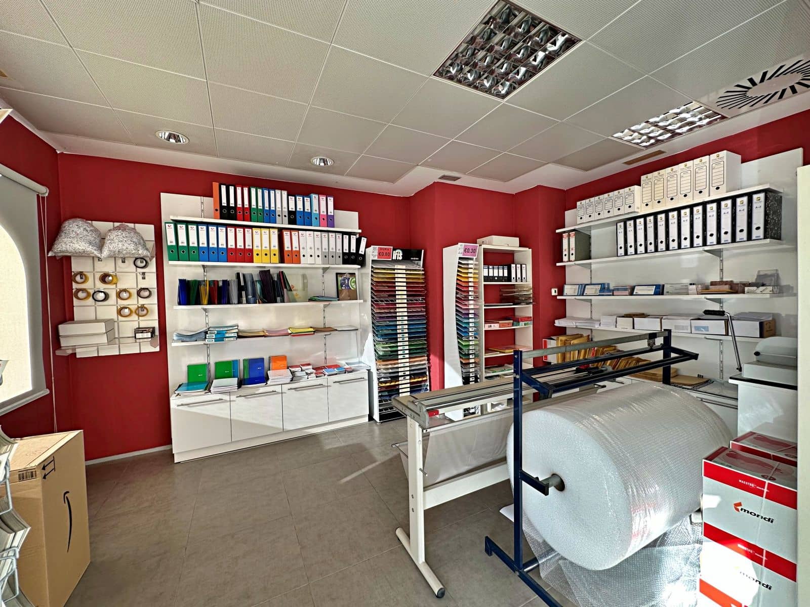 Commerciale in vendita in Arenal - 120.000 € (Rif: 8865727)