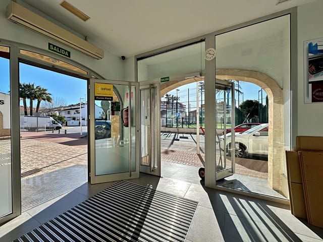 Kaupallinen myytävänä paikassa Arenal, Javea / Xàbia - 120 000 € (Ref: 8865727)