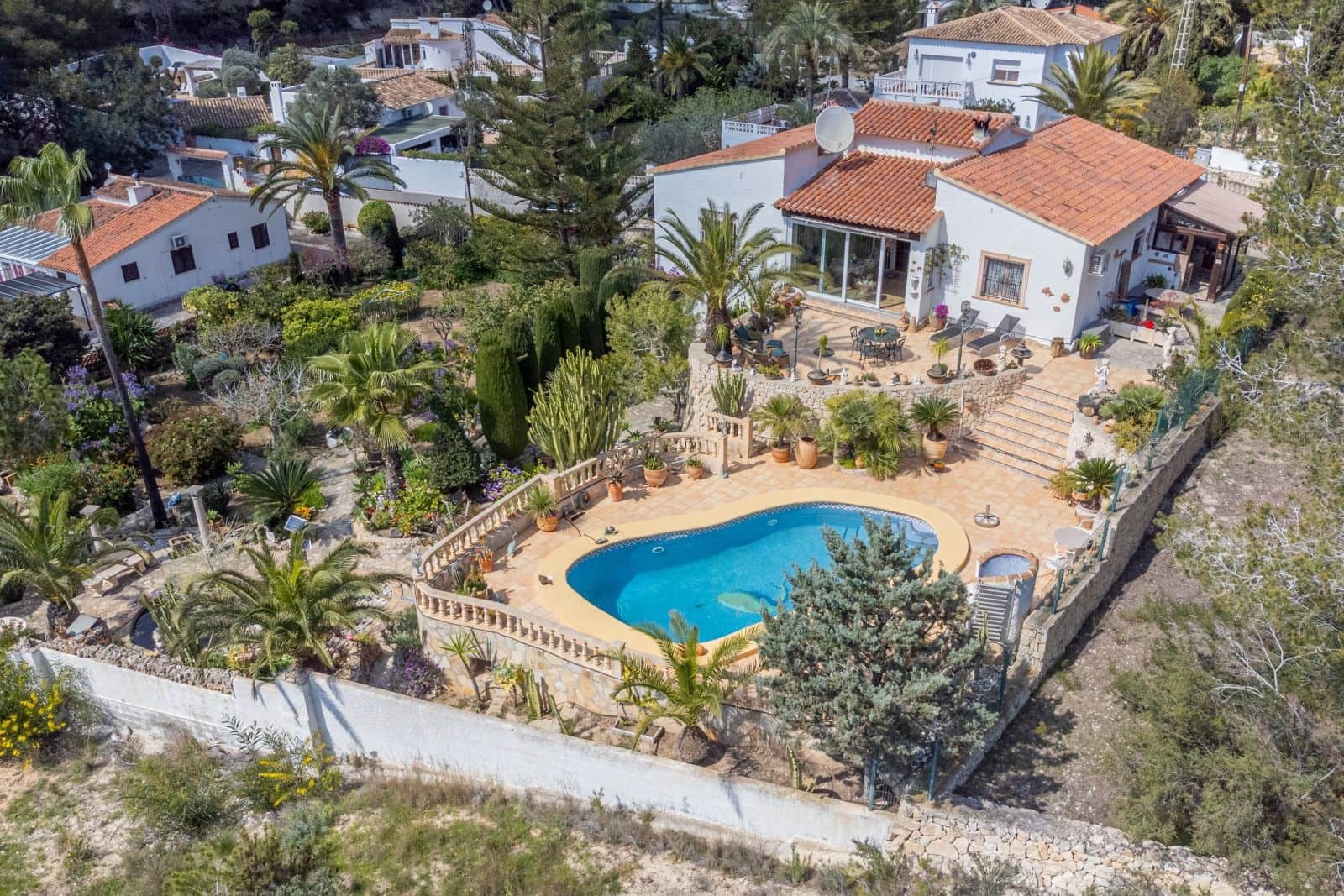 Chalet de 3 habitaciones en Moraira en venta con piscina garaje - 820.000 € (Ref: 8920061)