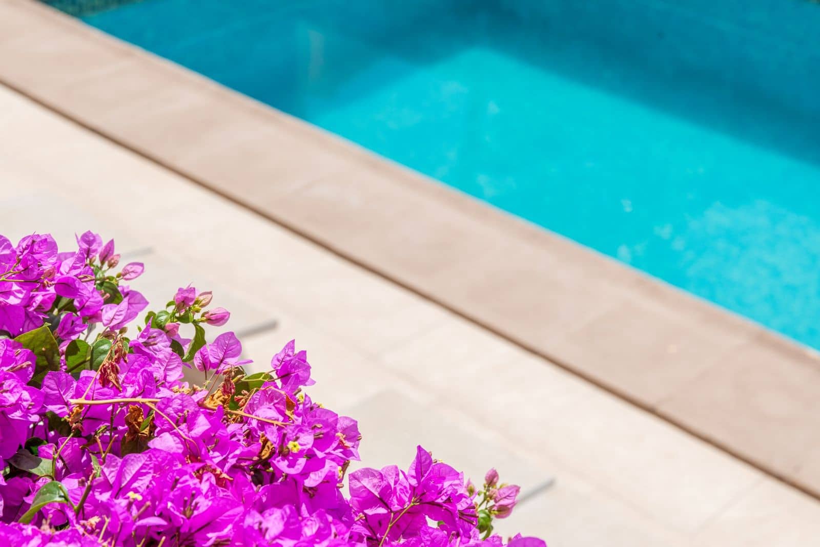 4 bedroom Villa for sale in Moraira with pool garage - € 1,360,000 (Ref: 9107026)