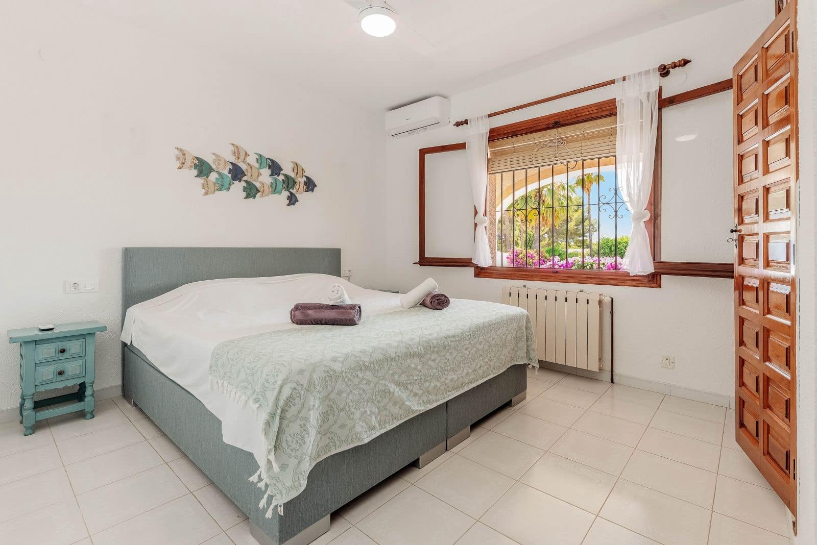 4 bedroom Villa for sale in Moraira with pool garage - € 1,360,000 (Ref: 9107026)