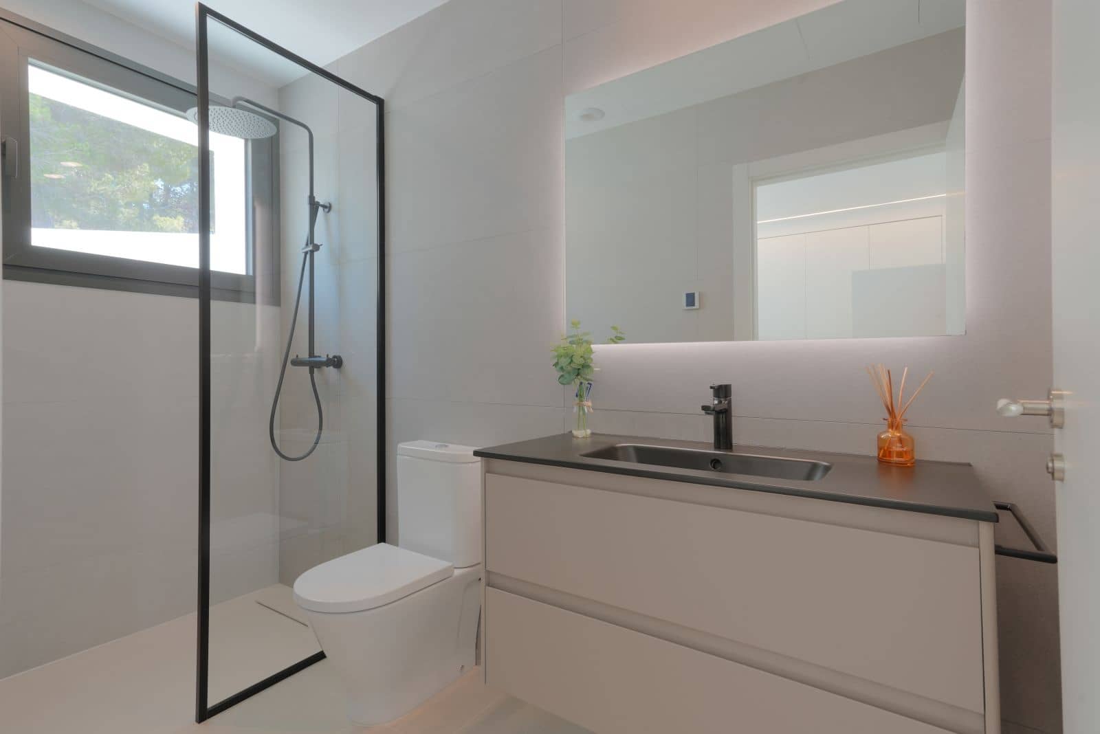 4 slaapkamer Villa te koop in Moraira met zwembad garage - € 1.499.000 (Ref: 9127281)