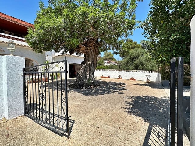 3 slaapkamer Villa te huur in Benissa met zwembad garage - € 2.000 (Ref: 9142030)